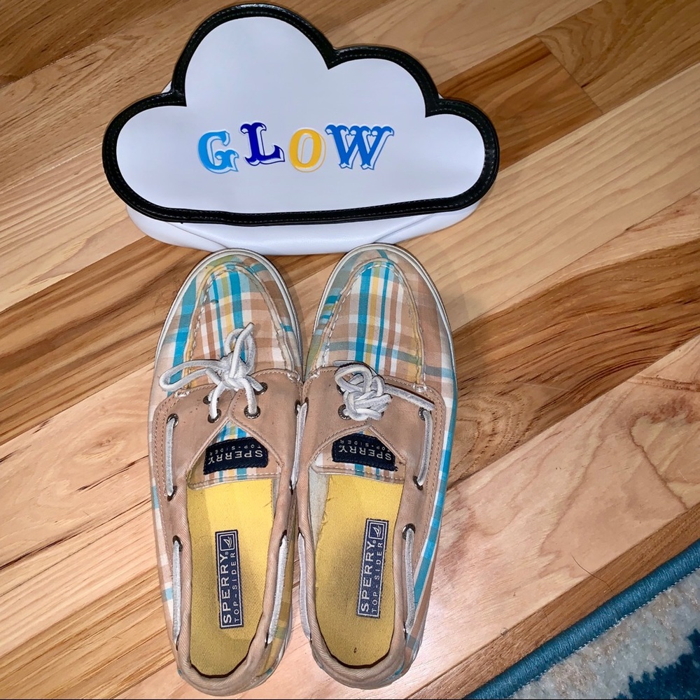 Sperry Topsider Shows & Bath And Body Works Bag